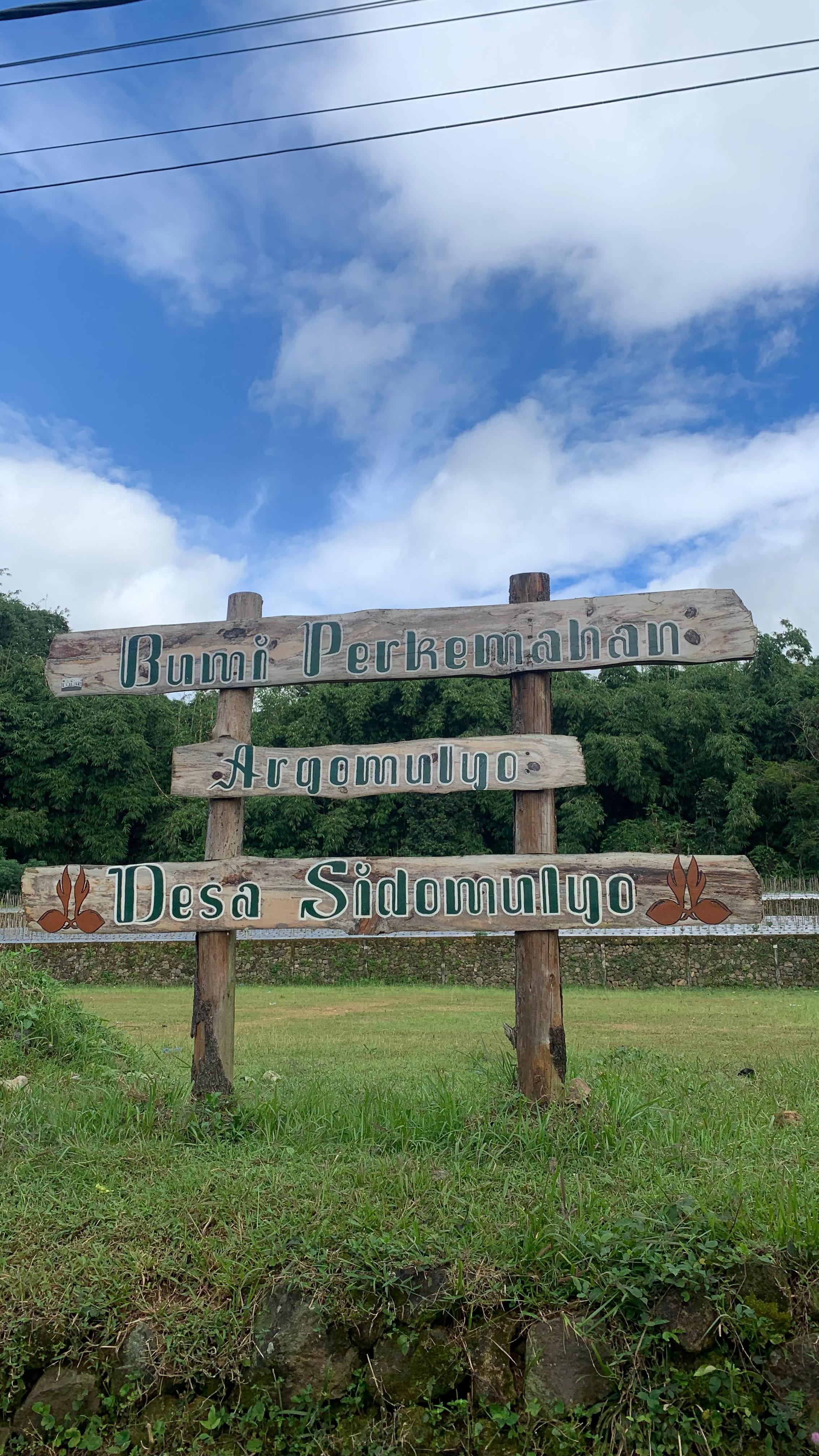BUMI PERKEMAHAN ARGOMULYO SIDOMULYO
